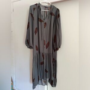 Grade & Gather Long Sleeve Dress Size M